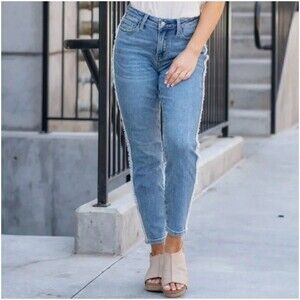 Judy Blue Jeans Size 16W Jonesborough High Rise Fray Detail Slim Fit JB88461